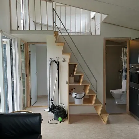 Tangso Hytteby * Bækmarksbro